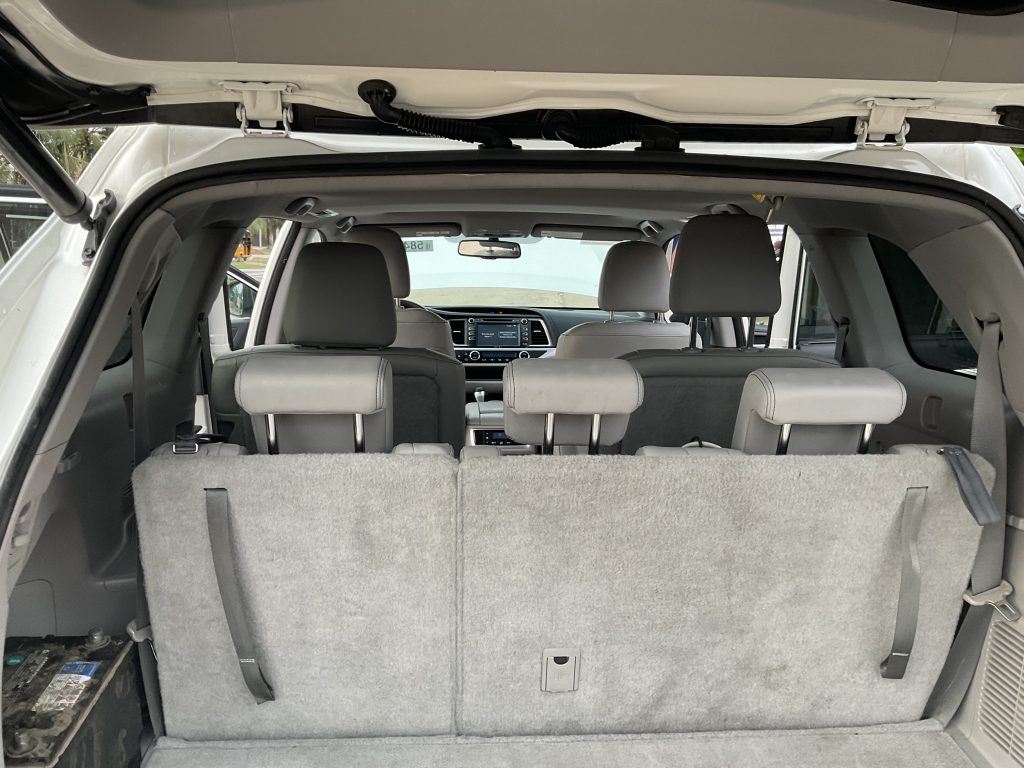 2014 Toyota Highlander XLE For Sale.