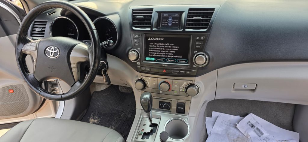 2008 Toyota Highlander Sport