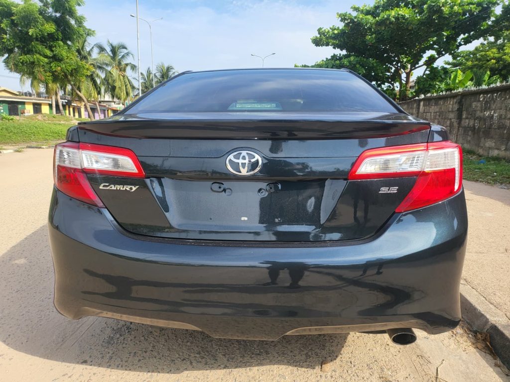 2013 Toyota Camry SE
