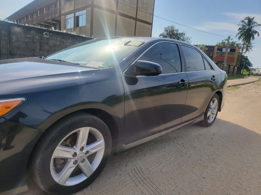 2013 Toyota Camry SE