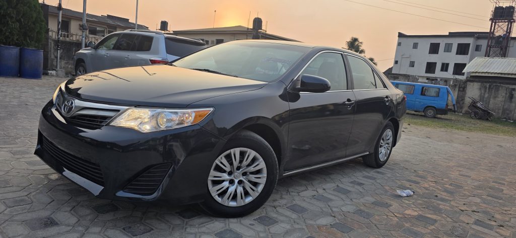 2013 Toyota Camry LE