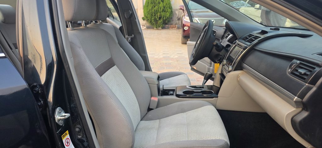 2013 Toyota Camry LE