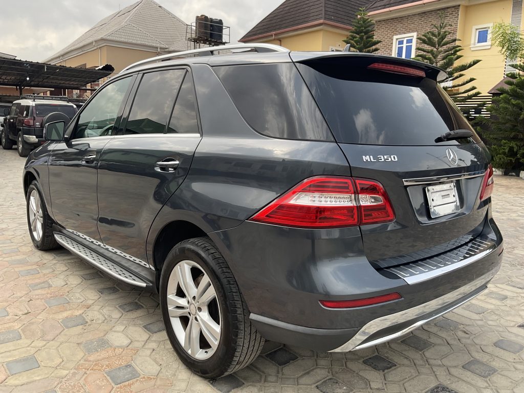 2015 Mercedes ML350 4Matic Full Option