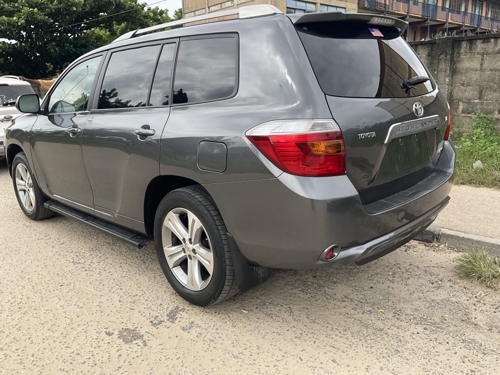 2008 Highlander Sport