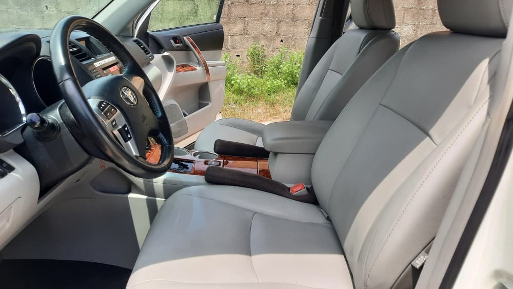 2012 Highlander Sport