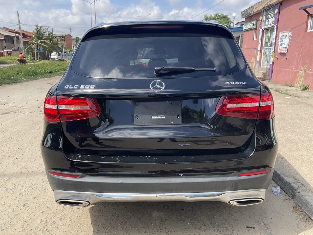 2017 Mercedes-Benz GLC300 4Matic